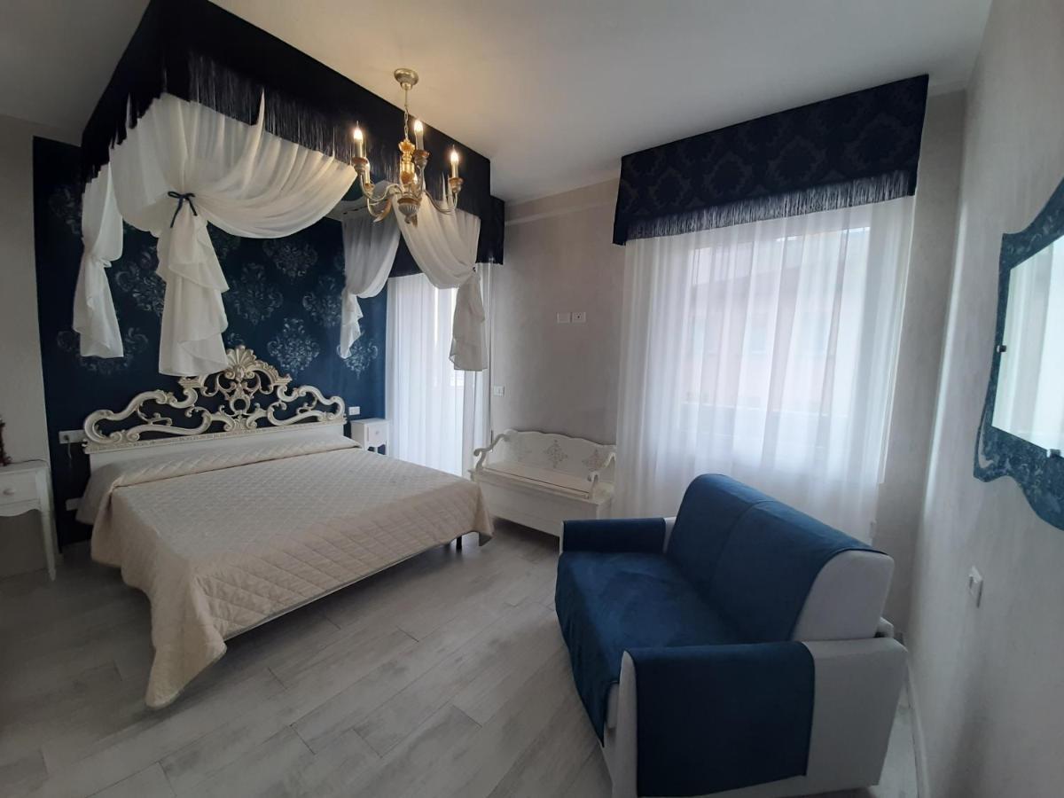 Train Station Apartment Mestre